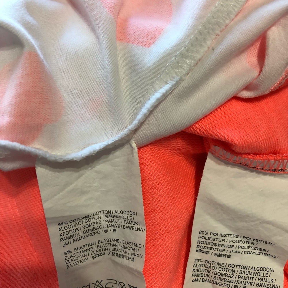 Oviesse Girl 2 Piece Sweater and Tank Size 5-6 - Picture 7 of 7